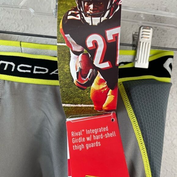 NWT McDavid Padded Football Shorts Size Youth L - Picture 7 of 9